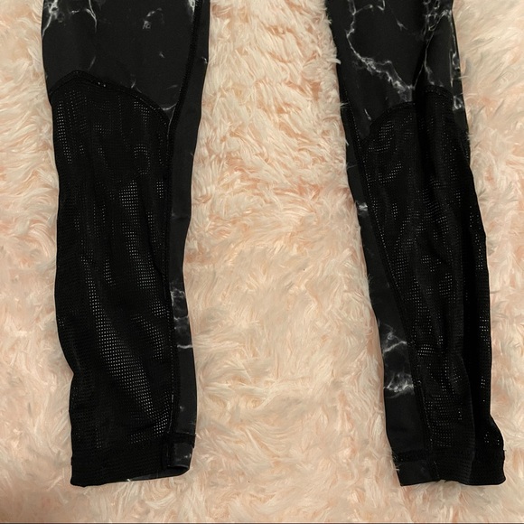 Buff Bunny Marble leggings - Picture 4 of 5